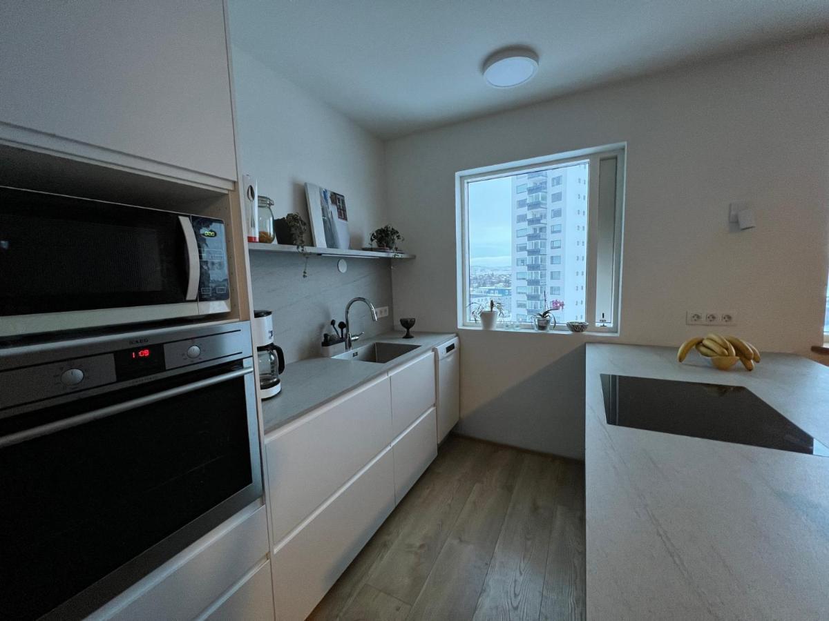 Jm Homestay - A Cozy Two Bedroom Apartment Reykjavik Extérieur photo